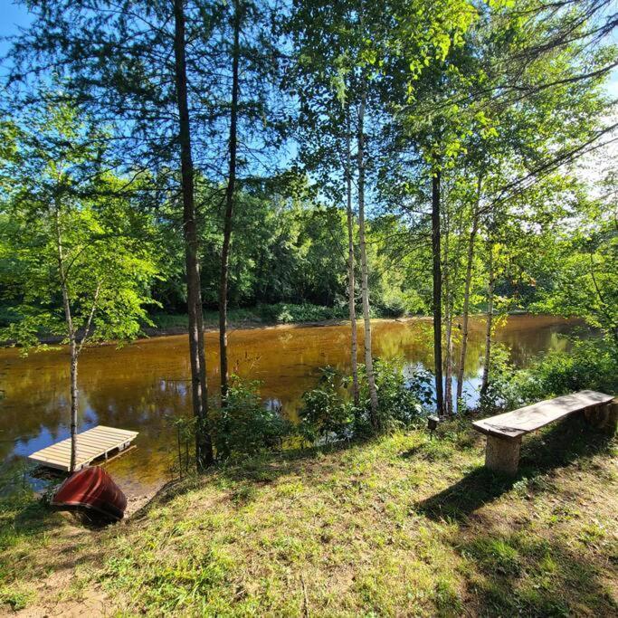 Chalet Nabu L'Ours - Riviere - Billard Saint-Alexis-des-Monts Eksteriør billede