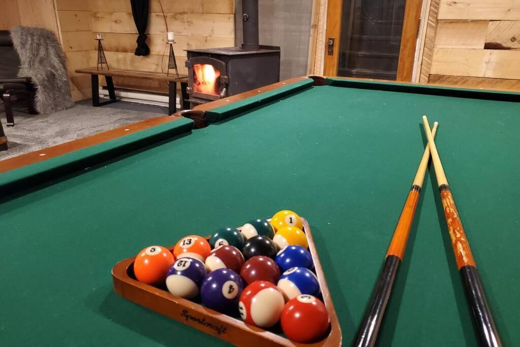 Chalet Nabu L'Ours - Riviere - Billard Saint-Alexis-des-Monts Eksteriør billede